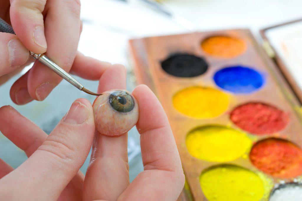 hand painting prosthetic eye
